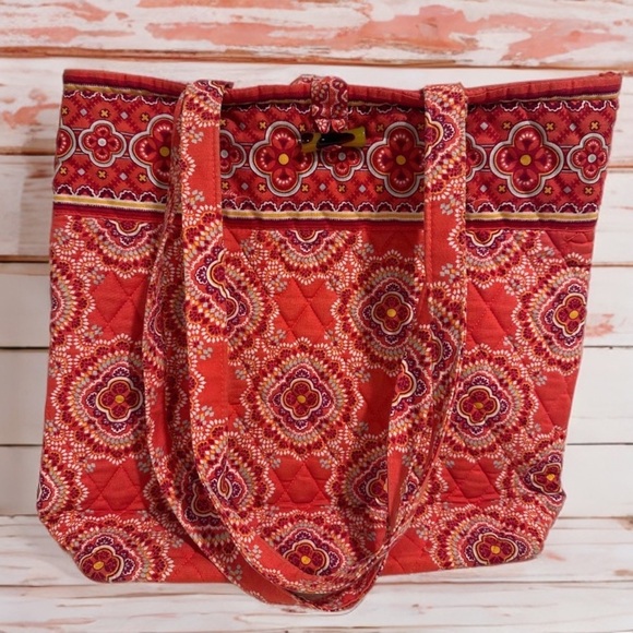 Vera Bradley Medium Tote Toggle Shoulder Bag in Paprika Retired 2009 GUC - Picture 1 of 13